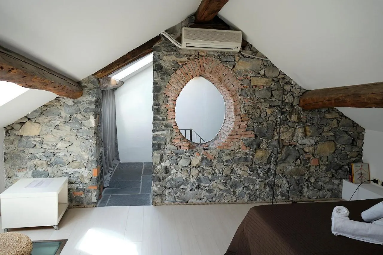 Daire Cozy Suites On The Lake - The House Of Travelers Brienno İtalya