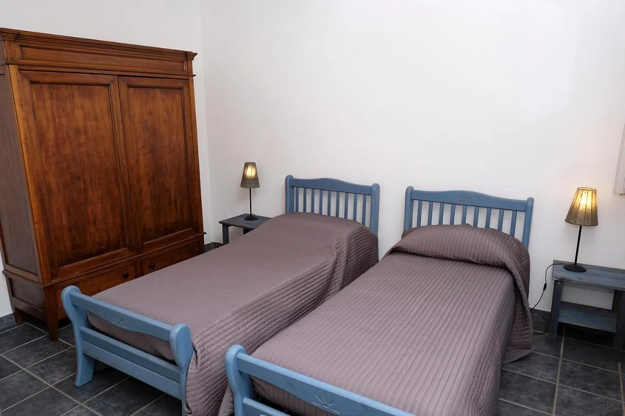 Cozy Suites On The Lake - The House Of Travelers Brienno Daire