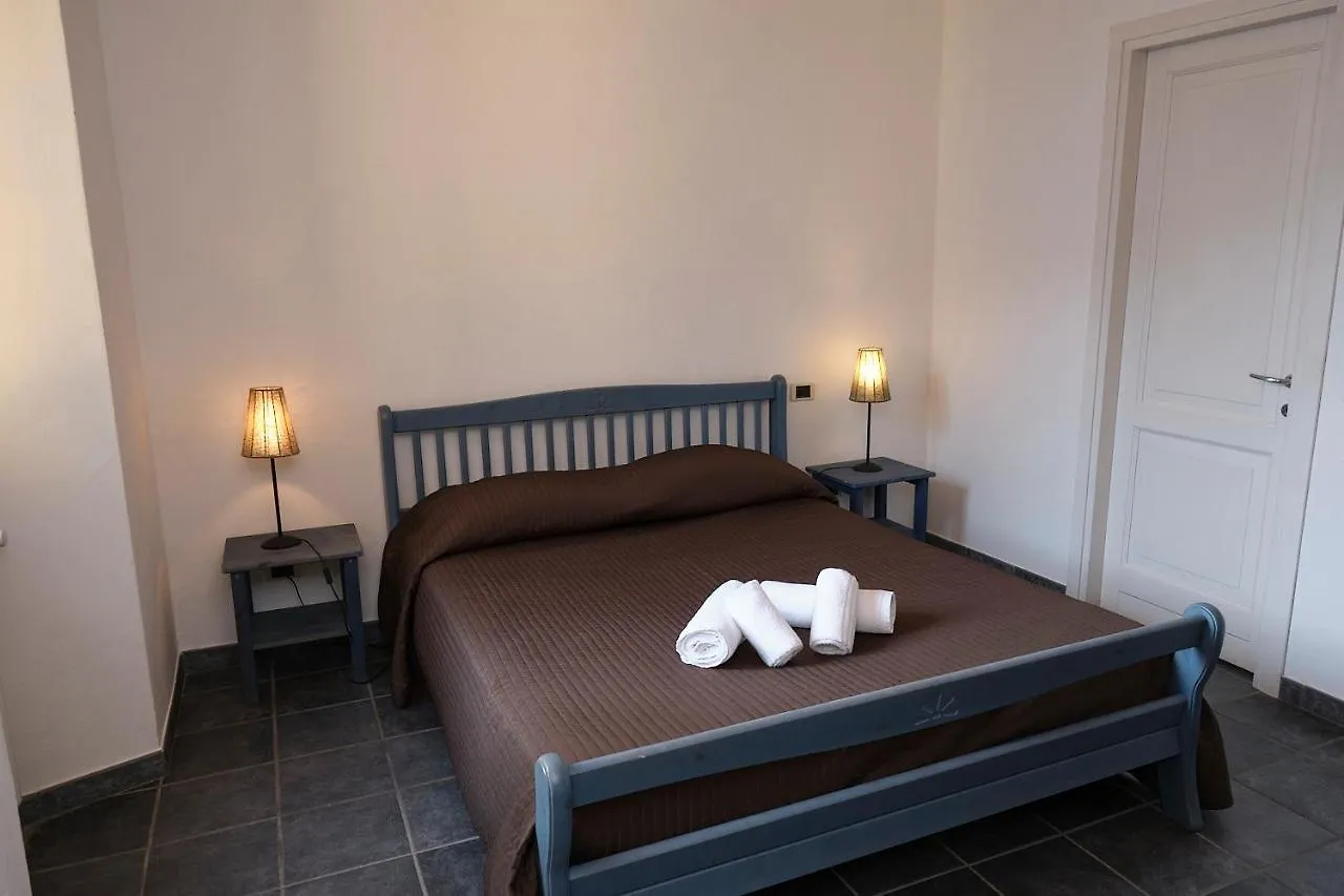 Daire Cozy Suites On The Lake - The House Of Travelers Brienno İtalya