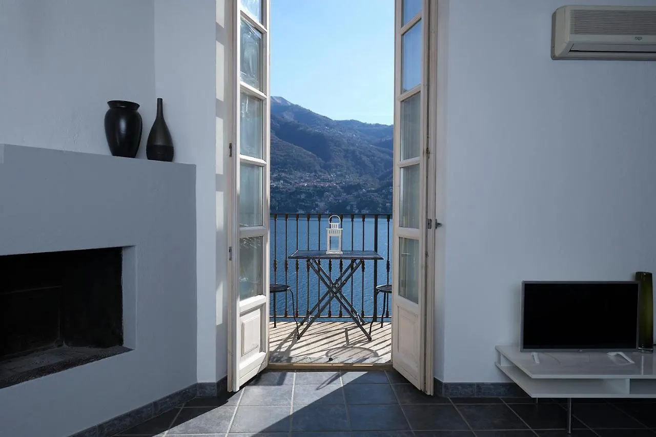Brienno Cozy Suites On The Lake - The House Of Travelers